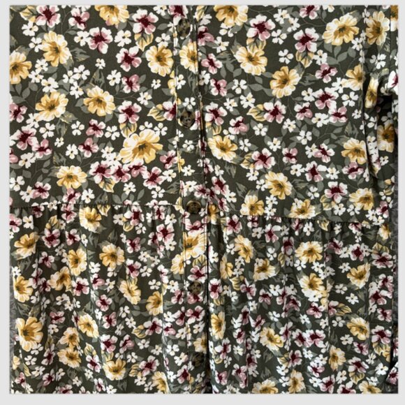 Derek Heart Floral Dress Long Sleeve Ruffle Bottom Button Up Front Large - Picture 8 of 11